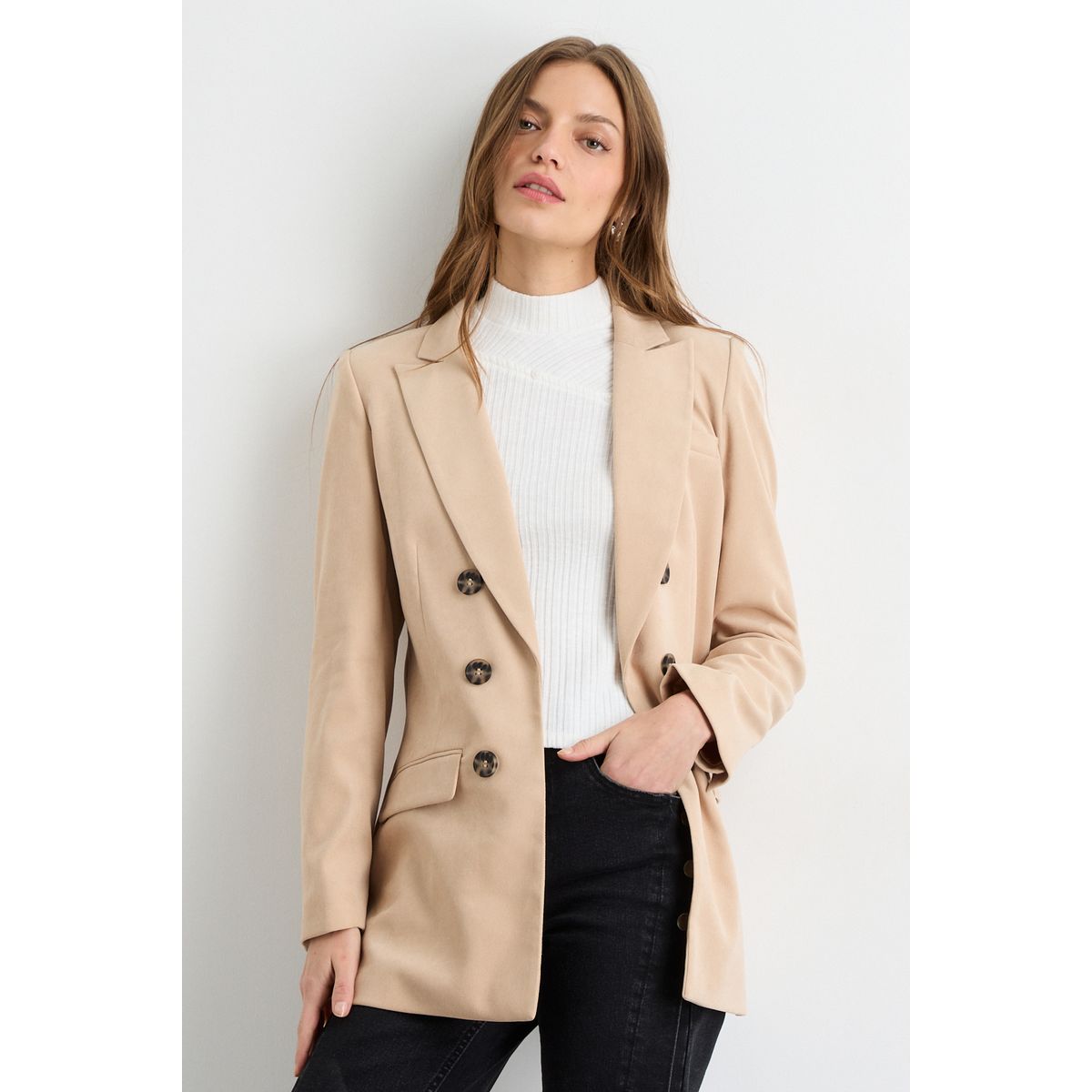 IO - Blazer Beige Mujer Io