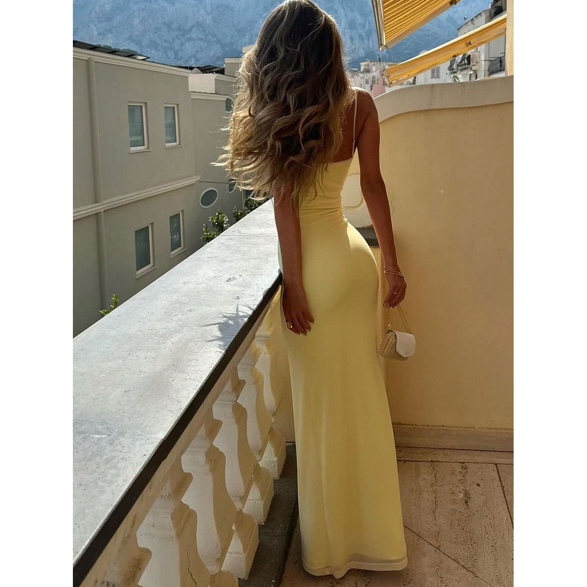 VARIOS - Vestido Elegancia y Romance Amarillo She Shines
