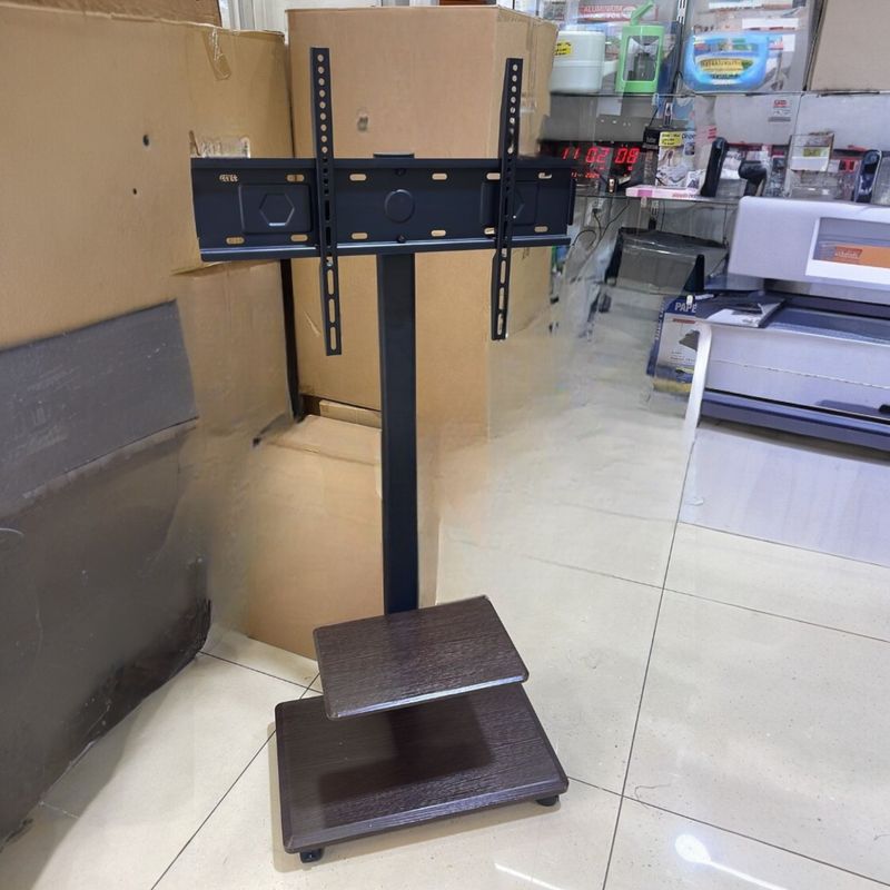 ANGELES DEL HOGAR - SOPORTE PARA TV MOVIBLE RODANTE DE 32 A 70 NEGRO