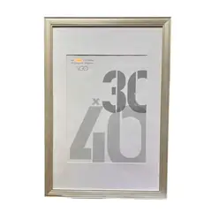 VGO - Marco Plast Con Paspartú 30x40 Sin Paspartú 40x60