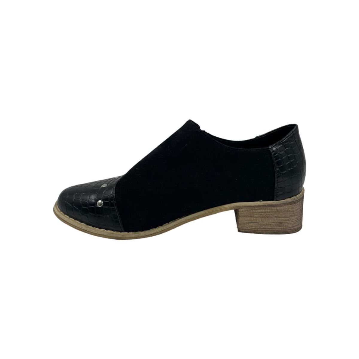 HERIEL - Zapato Negro Bajo Gamuza