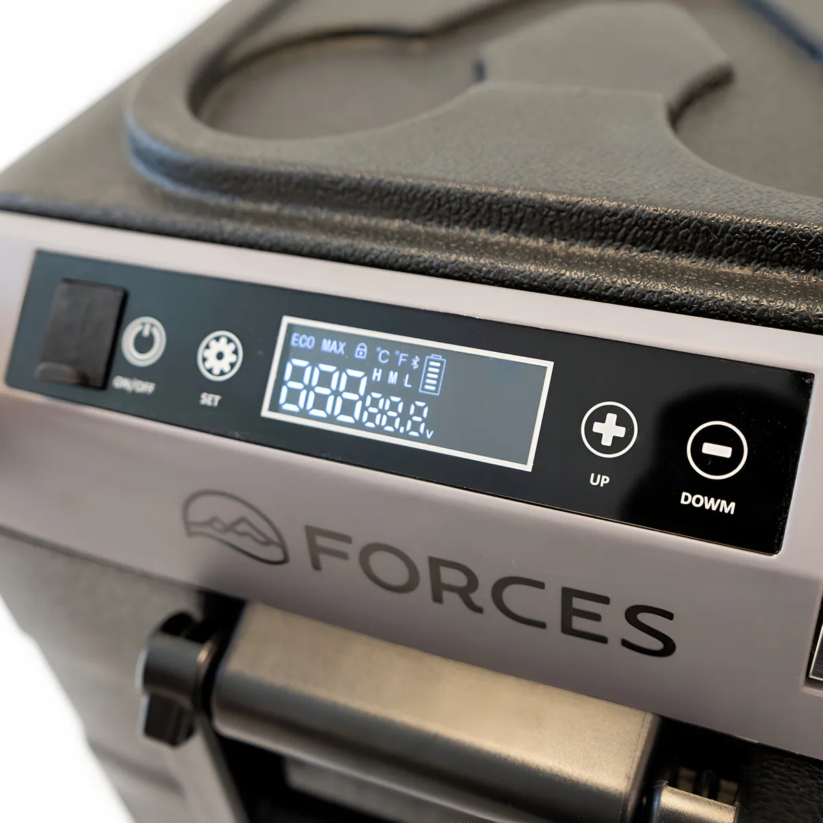 TERRA FORCE - COOLER FREEZER ELÉCTRICO -20° A 20° 32L SBATERÍA