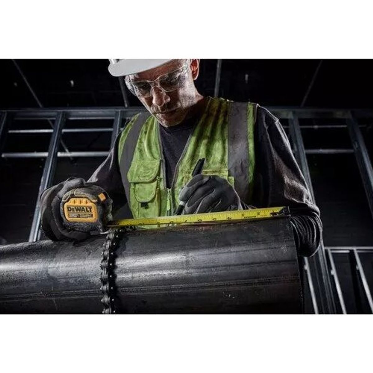 DEWALT - Huincha De Medir Atomic Com Seriestm 8m/26 Dewalt.- E.o