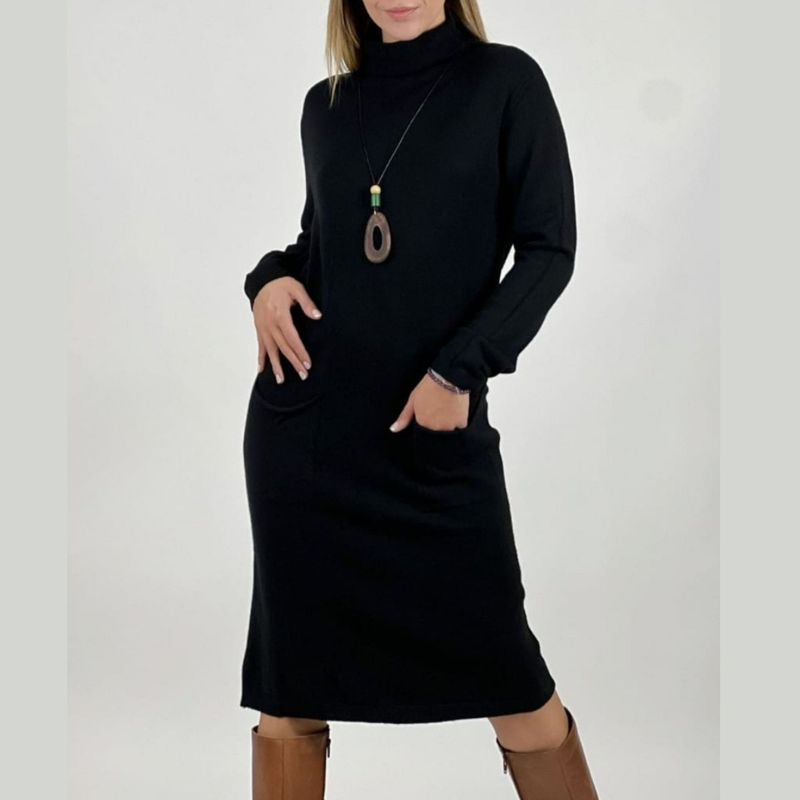 ARRAKASTA - Vestido de lana con bolsillos.-