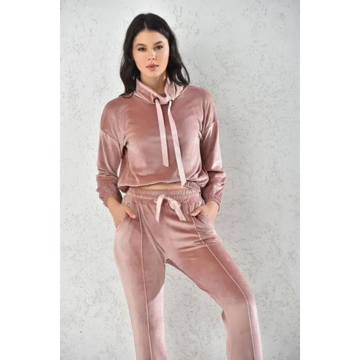 MROTTO - Conjunto Terciopelo Rosado Mujer - Poleron Manga Larga y Buzo