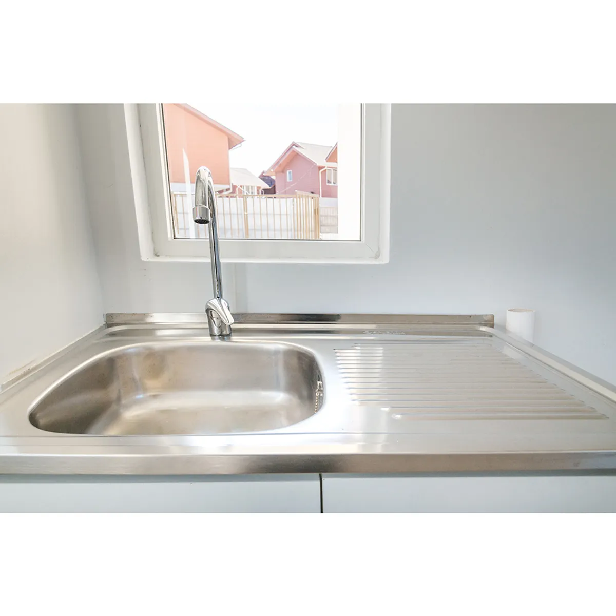 STRETTO - Lavaplatos Sobreponer Inox una Cubeta 80x50 Derecho con Desague