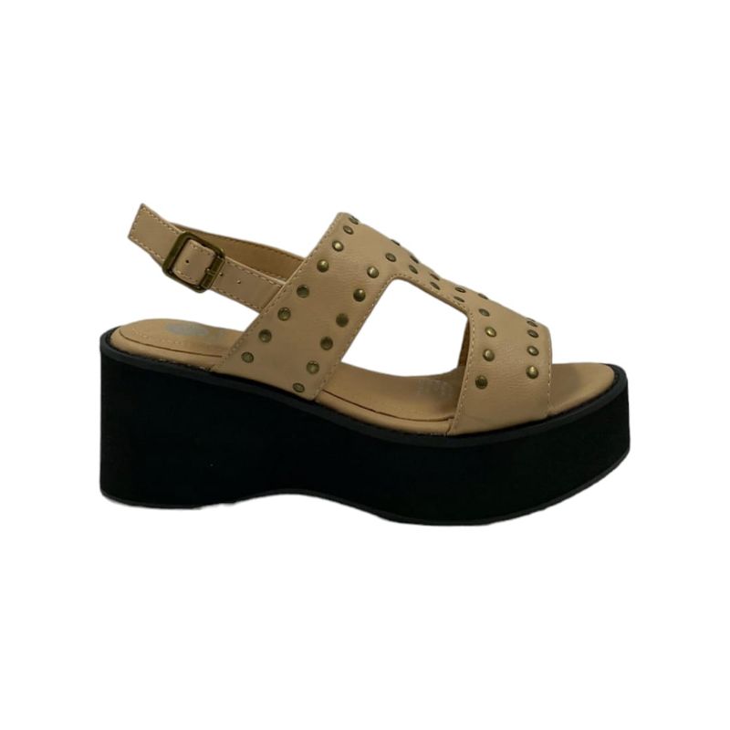 HERIEL - Sandalia Beige Tachas Plataforma