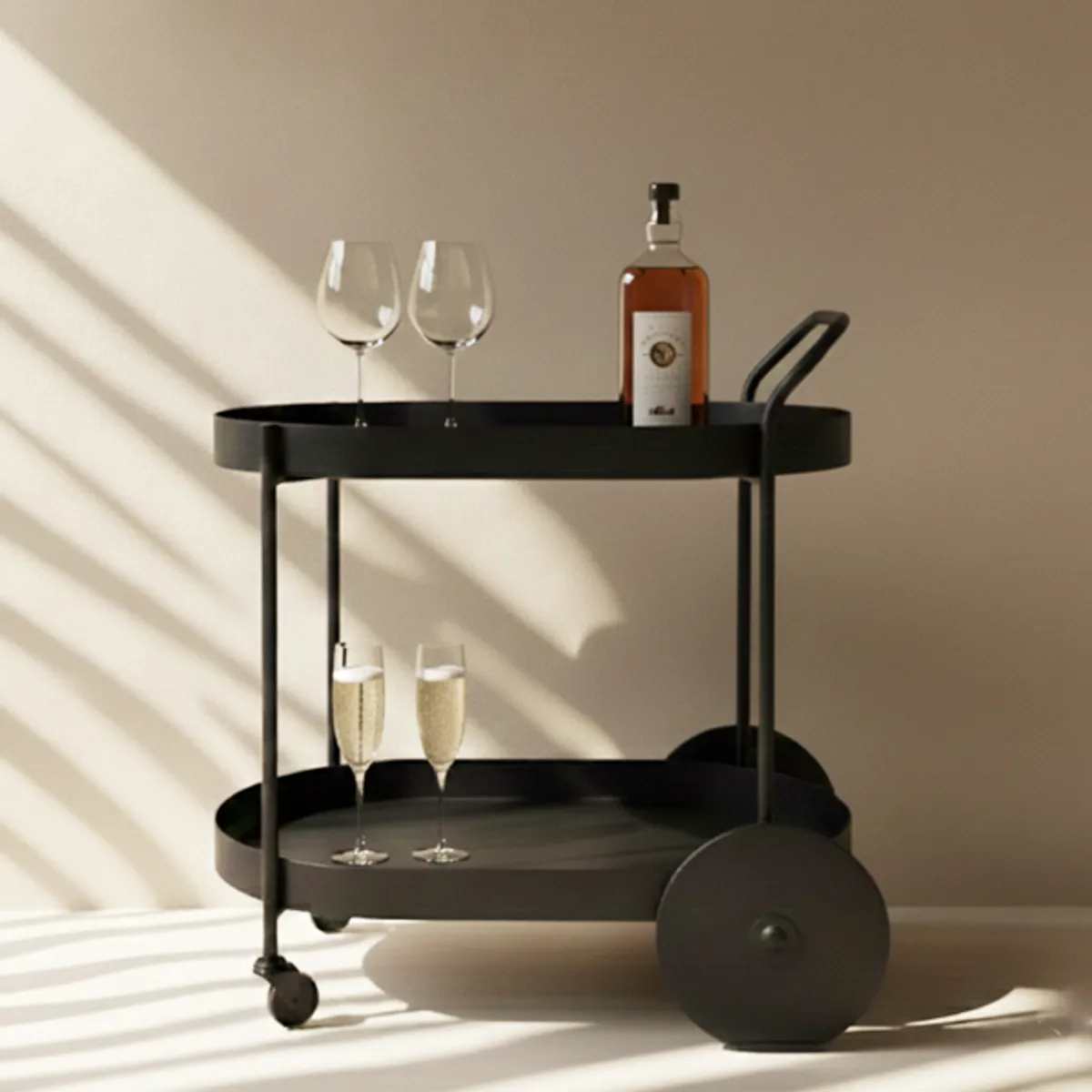 LIVING MARKET - Carro Bar Organizador Nesna 72x80x52 cm