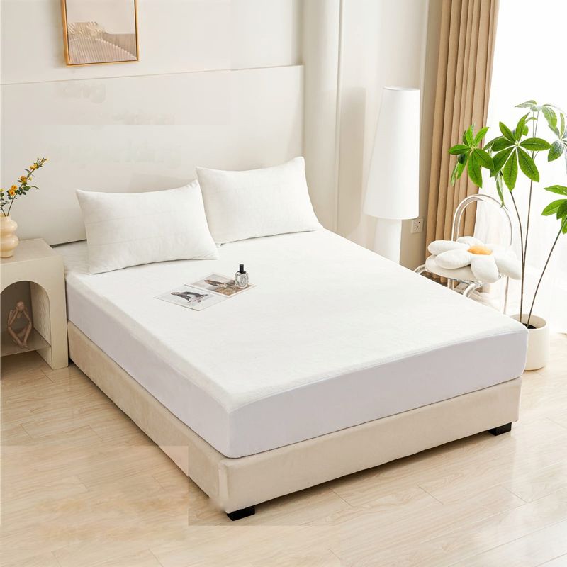GENERICO - TOPPER O CUBRE COLCHON PLUSH UNICOLOR IMPERMEABLE 2 PLAZAS TF