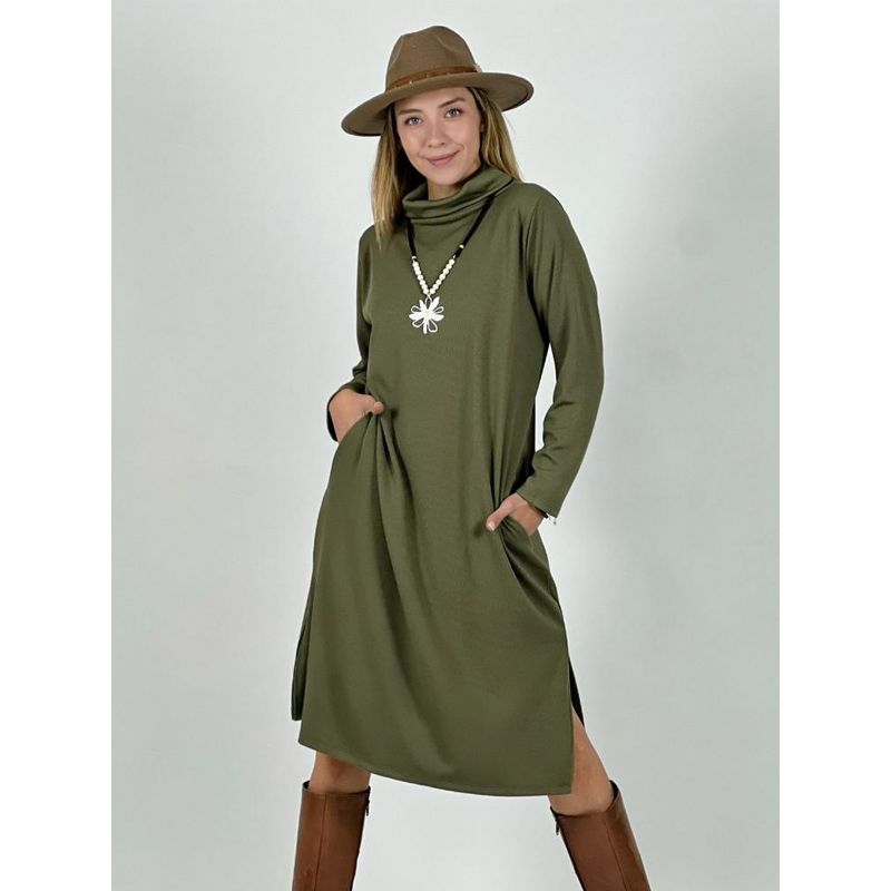 ENIGMATICA BOUTIQUE - Vestido Cuello Alto con Abertura Lateral Beige
