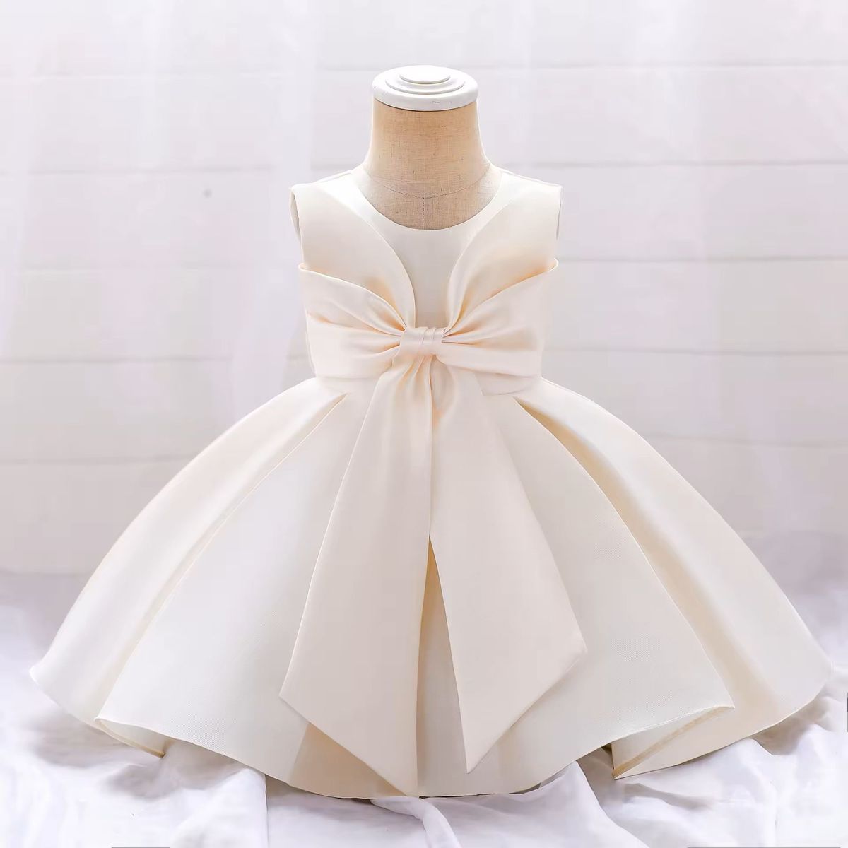 DANK - Vestido de niña Lazo Encantador
