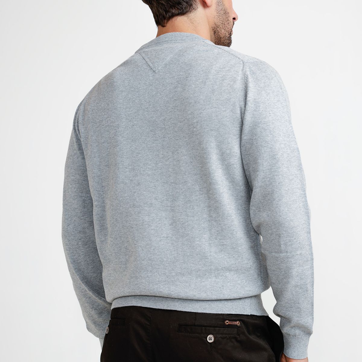 TRIAL - Sweater Hombre Cuello V Parrot Gris Melange