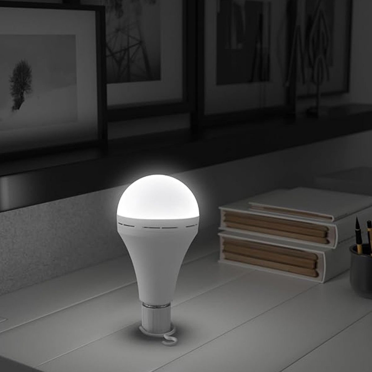 Ampolleta LED de Emergencia 12W E27 Recargable x 3, marca GENERICO - Foto Principal