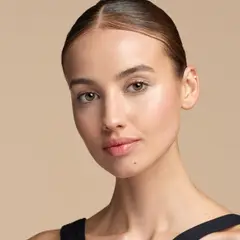 CATRICE - All Over Glow Tint Beaming Diamond