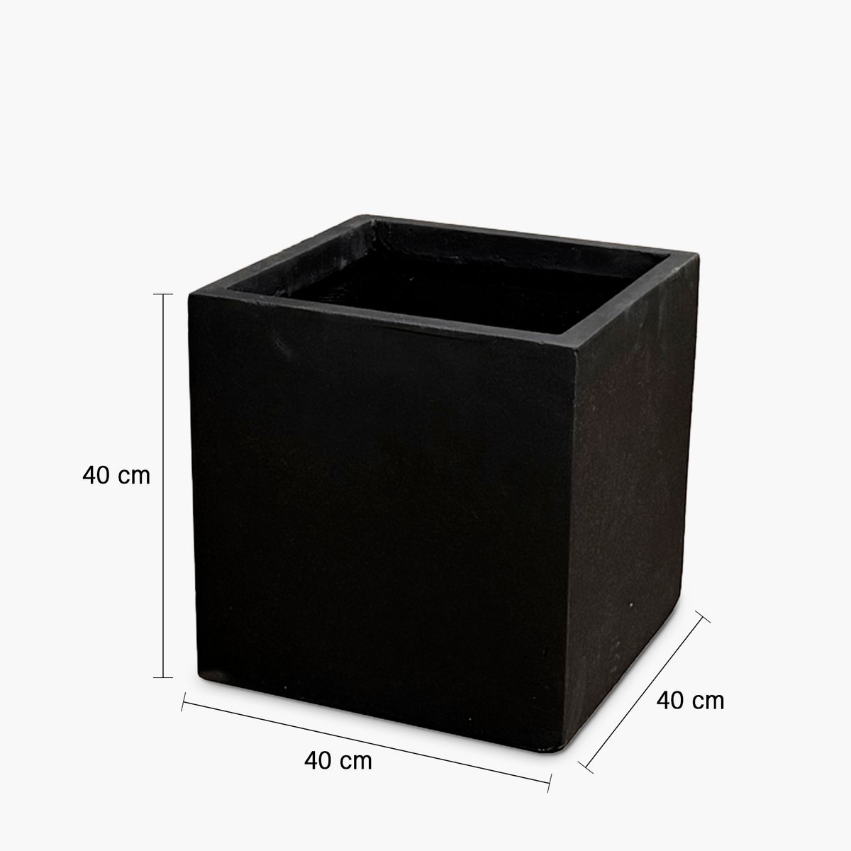 FORM DESIGN - Macetero Patagonia 40 Negro Form