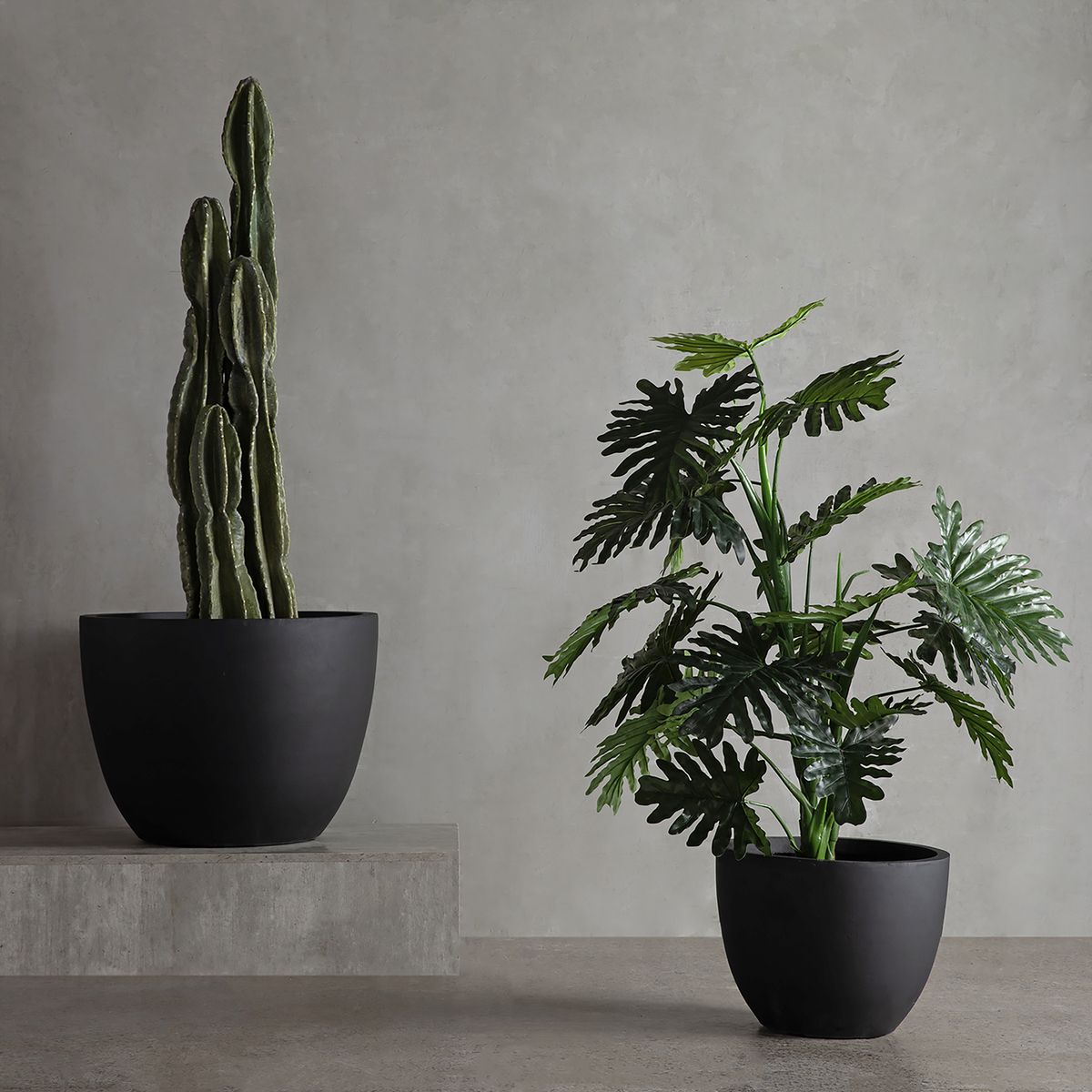 FORM DESIGN - Macetero Lauca 40 Negro Form