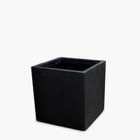 Macetero Patagonia 25 Negro Form