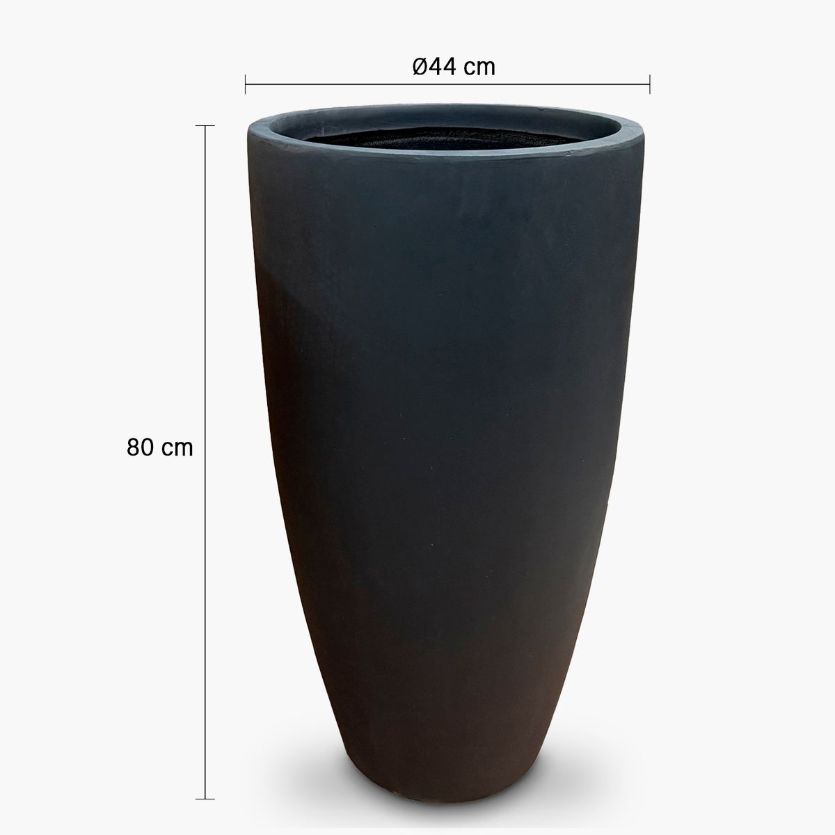 FORM DESIGN - Macetero Lauca 80 Negro Form