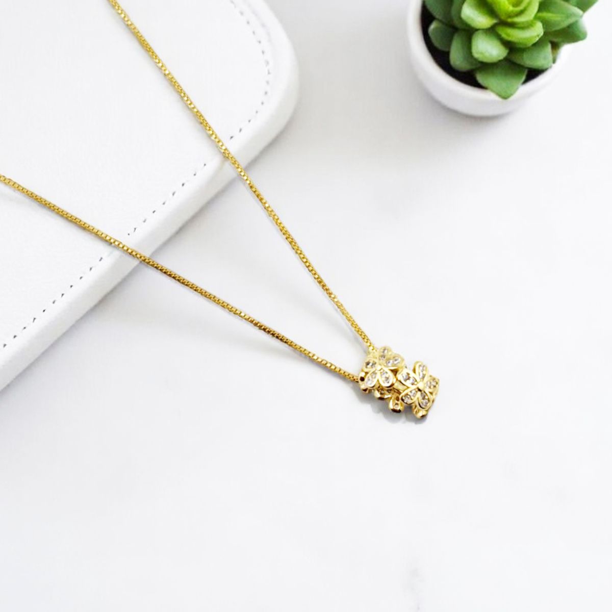 JOYAS MONTERO - Collar Dana Gold con Microcircones Baño de oro 24k