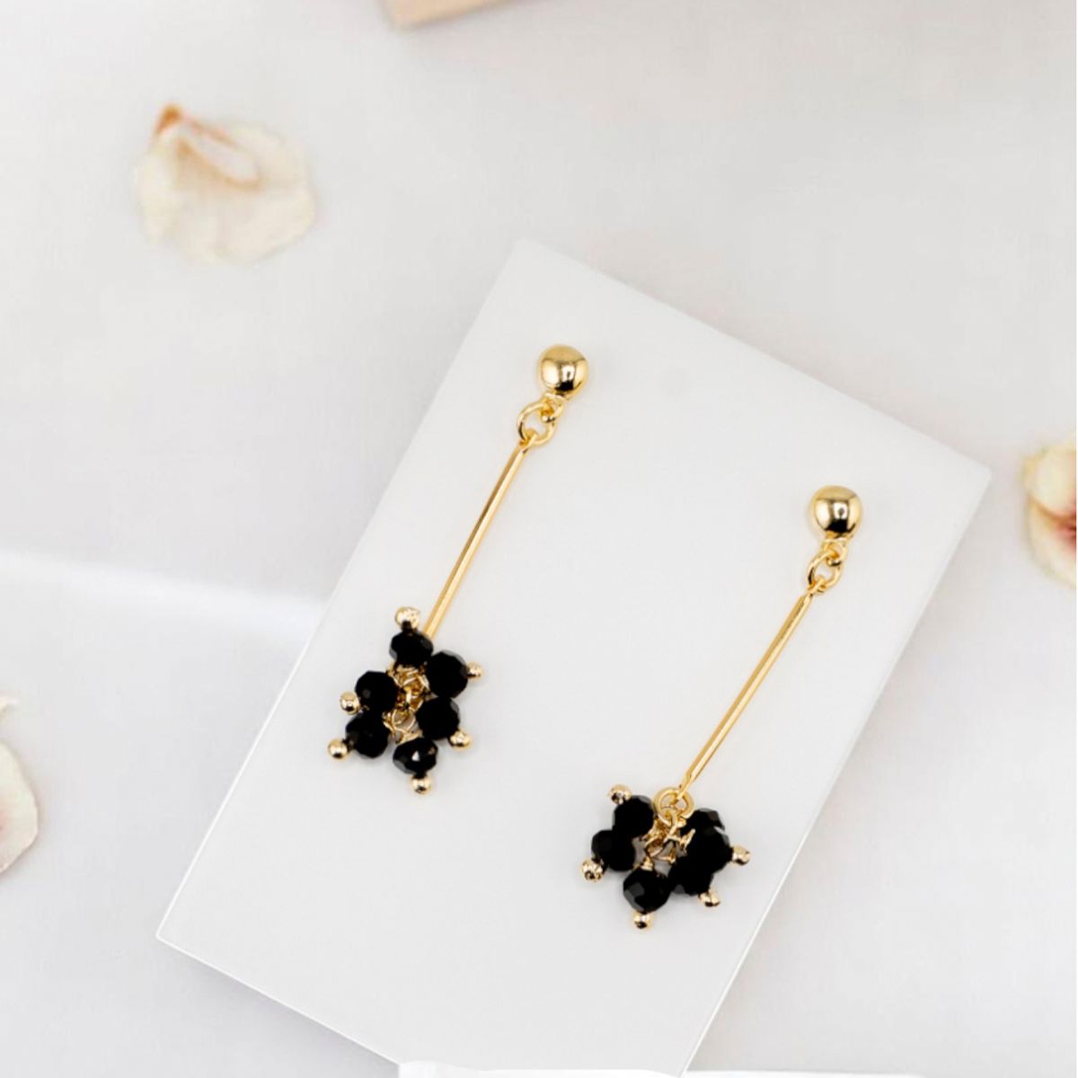 JOYAS MONTERO - Aros Tessa Black Gold Baño de Oro 24k