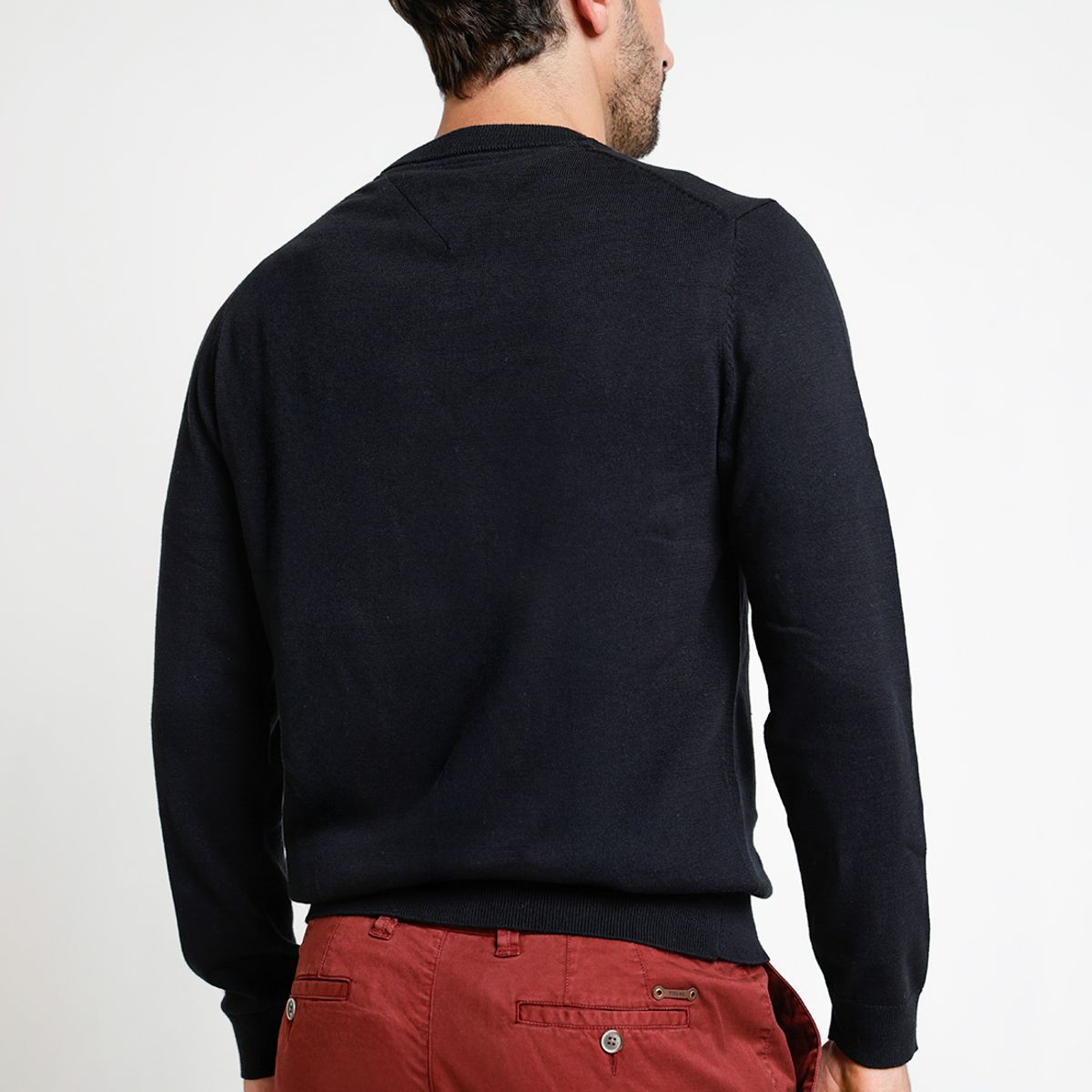 TRIAL - Sweater Hombre Cuello V Parrot Negro