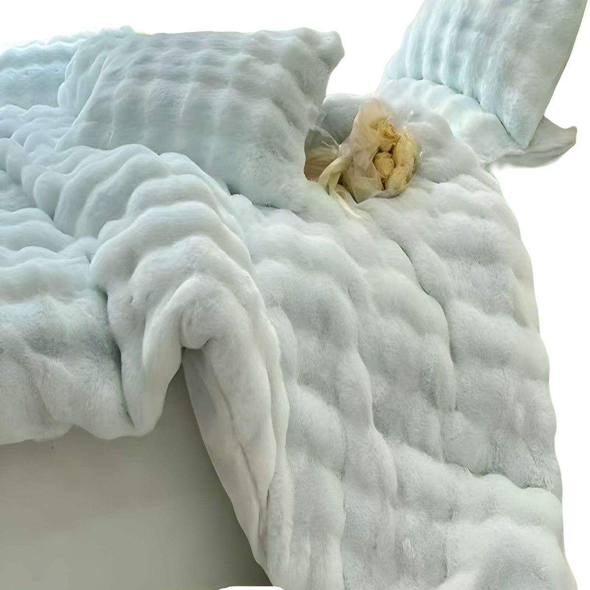 GENERICO - COBERTOR IMITACION DE PIEL DE CONEJO CON CHIPORRO CELESTE