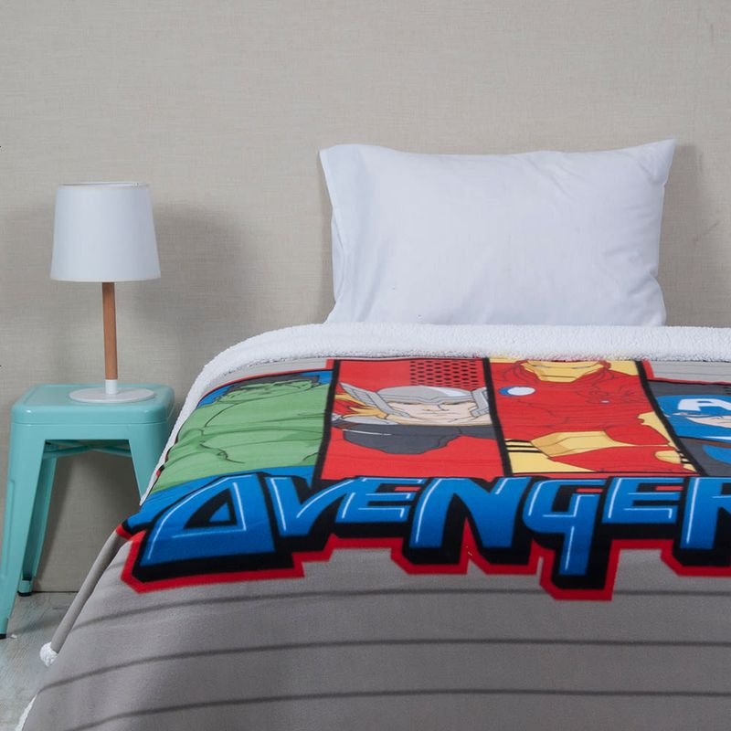 MASHINI - Frazada sherpa polar marvel infantil