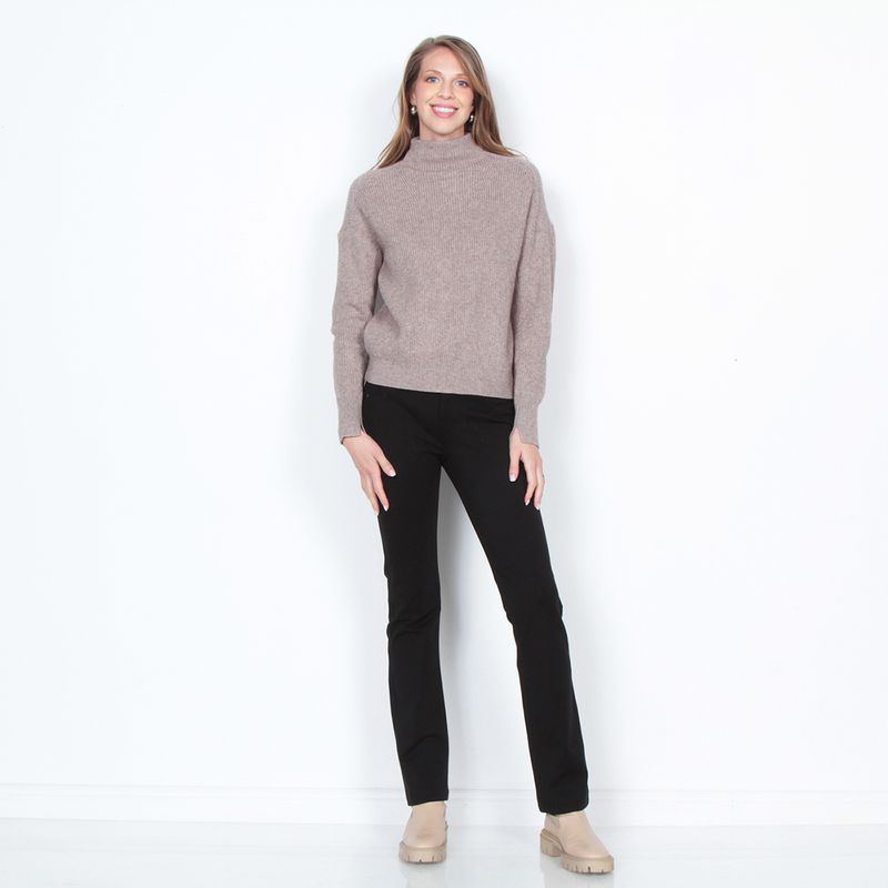WADOS - SWEATER MANGA LARGA SOLIDO CON CUELLO ALTO