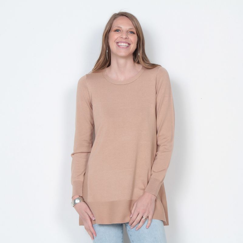 WADOS - SWEATER MANGA LARGA SOLIDO ESCOTE REDONDO.