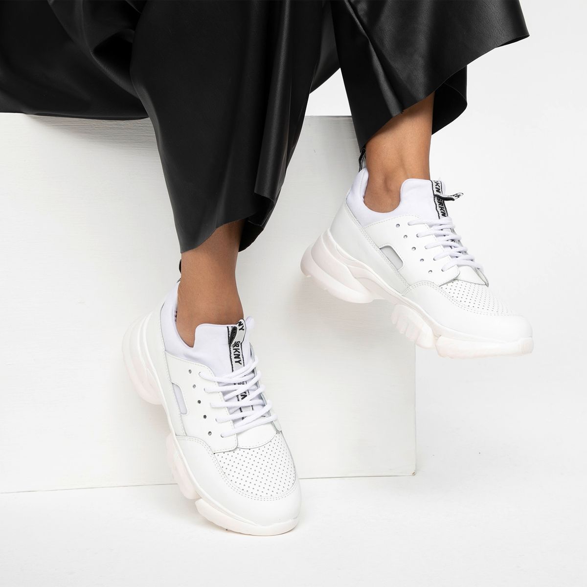 RICKY SARKANY - Ricky Sarkany Zapatilla Urbana Mujer Cuero Blanca