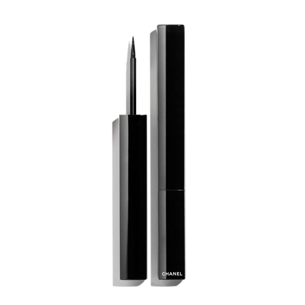 CHANEL - LE LINER DE CHANEL Delineador Líquido De Alta Precisión, Larga Duración y  A Prueba De Agua