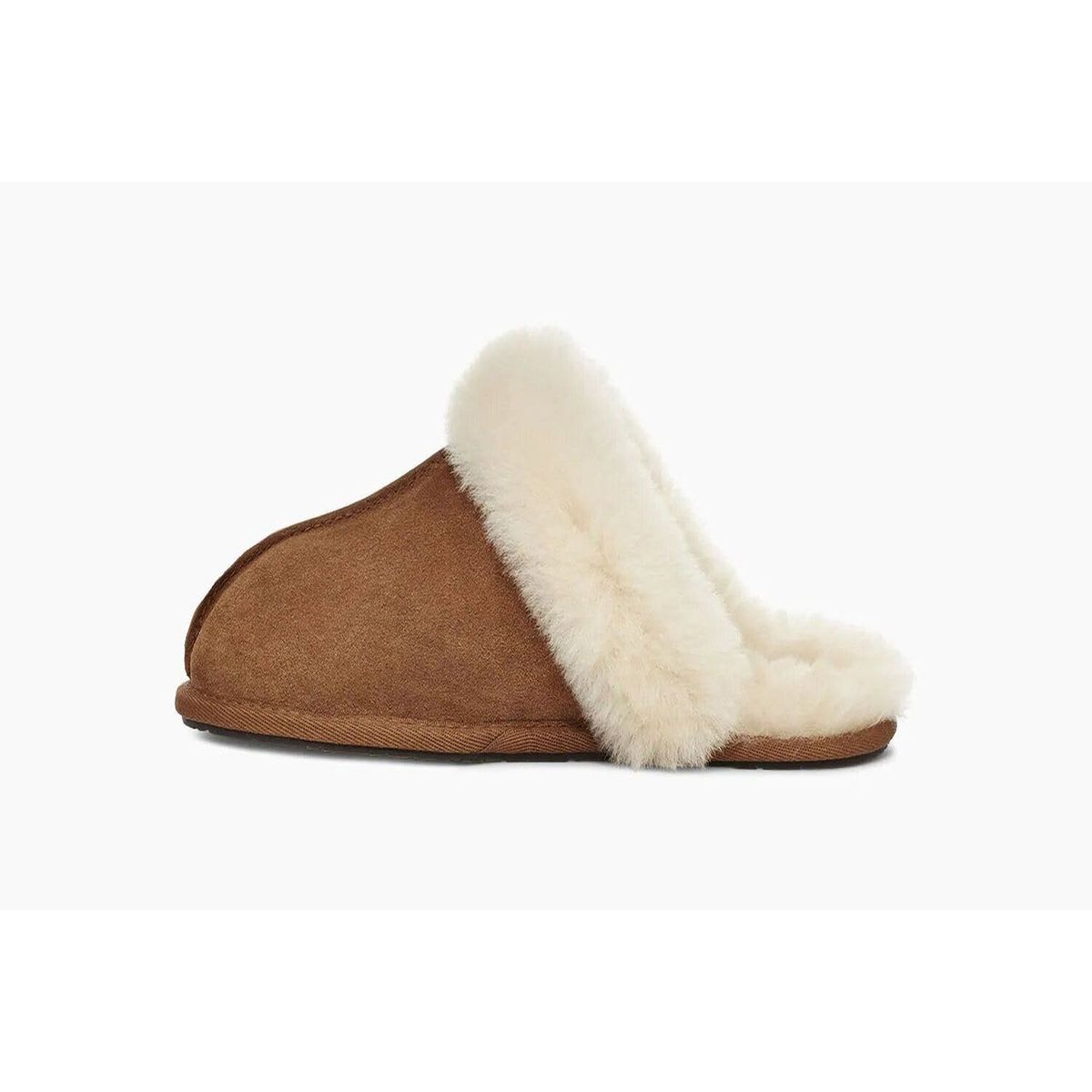 UGG - Pantufla Scuffette II Mujer Café