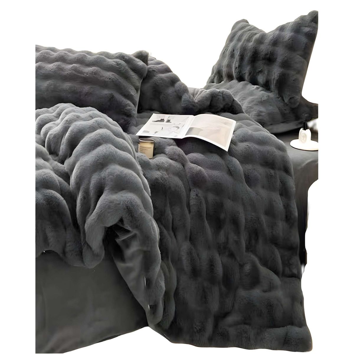 GENERICO - COBERTOR IMITACION DE PIEL DE CONEJO CON CHIPORRO NEGRO