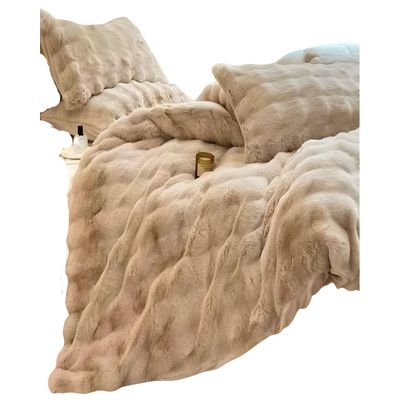Imagen 2 del producto COBERTOR IMITACION DE PIEL DE CONEJO CON CHIPORRO BEIGE