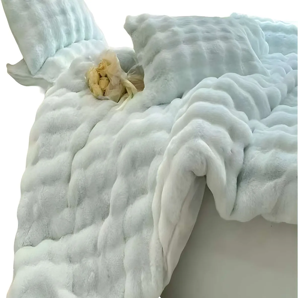 GENERICO - COBERTOR IMITACION DE PIEL DE CONEJO CON CHIPORRO CELESTE