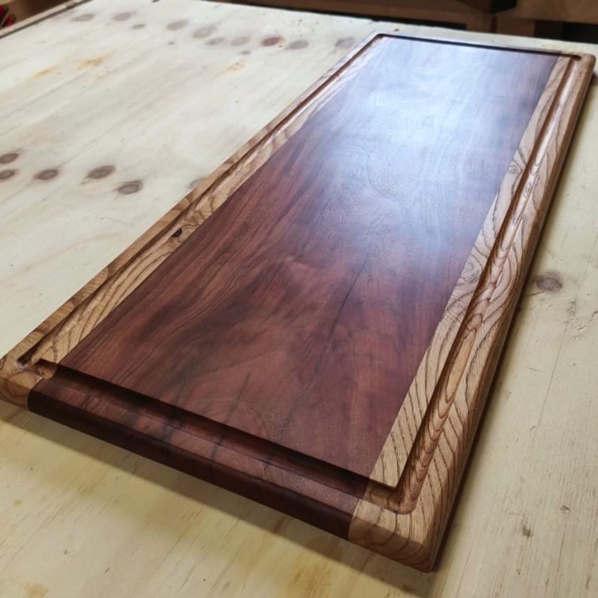 GENERICO - Tabla para picar XL de Roble con Castaño