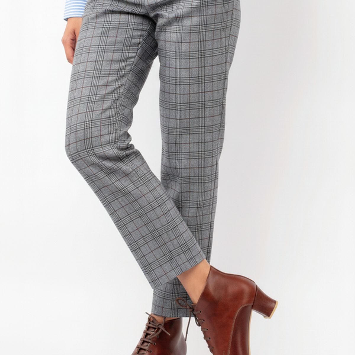 GANDARVA - Botín Mujer De Cuero Amaranta Café Moro 5 cm 