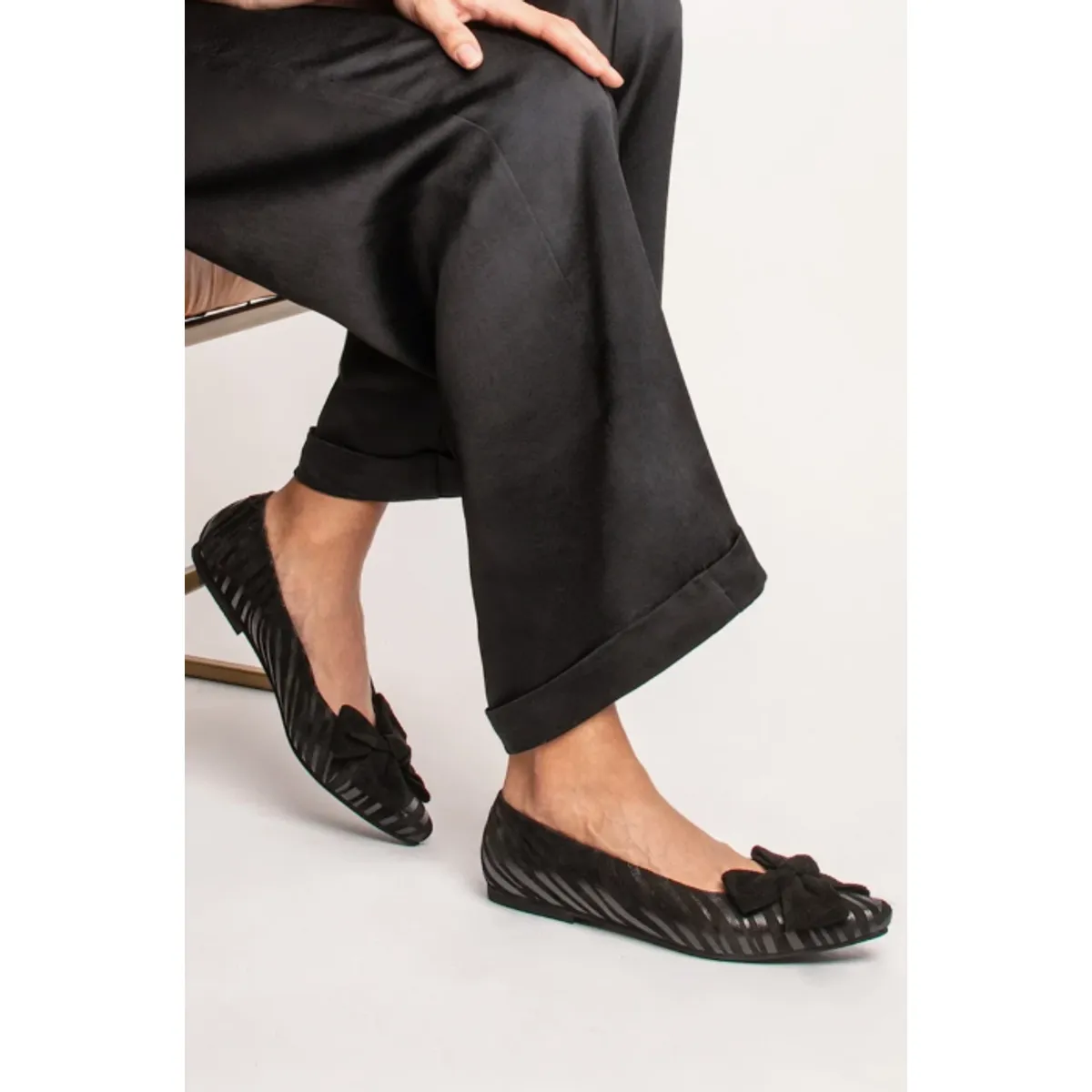 GANDARVA - Ballerina Mujer De Cuero Magnolia Negro Cebra