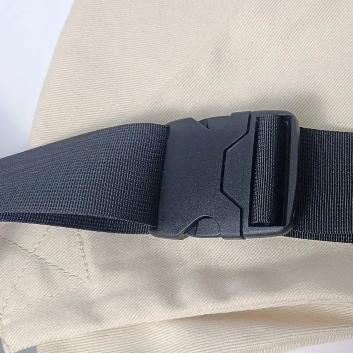 GENERICO - PORTA BEBES HAMACA BALANCIN COLUMPIO NEGRO