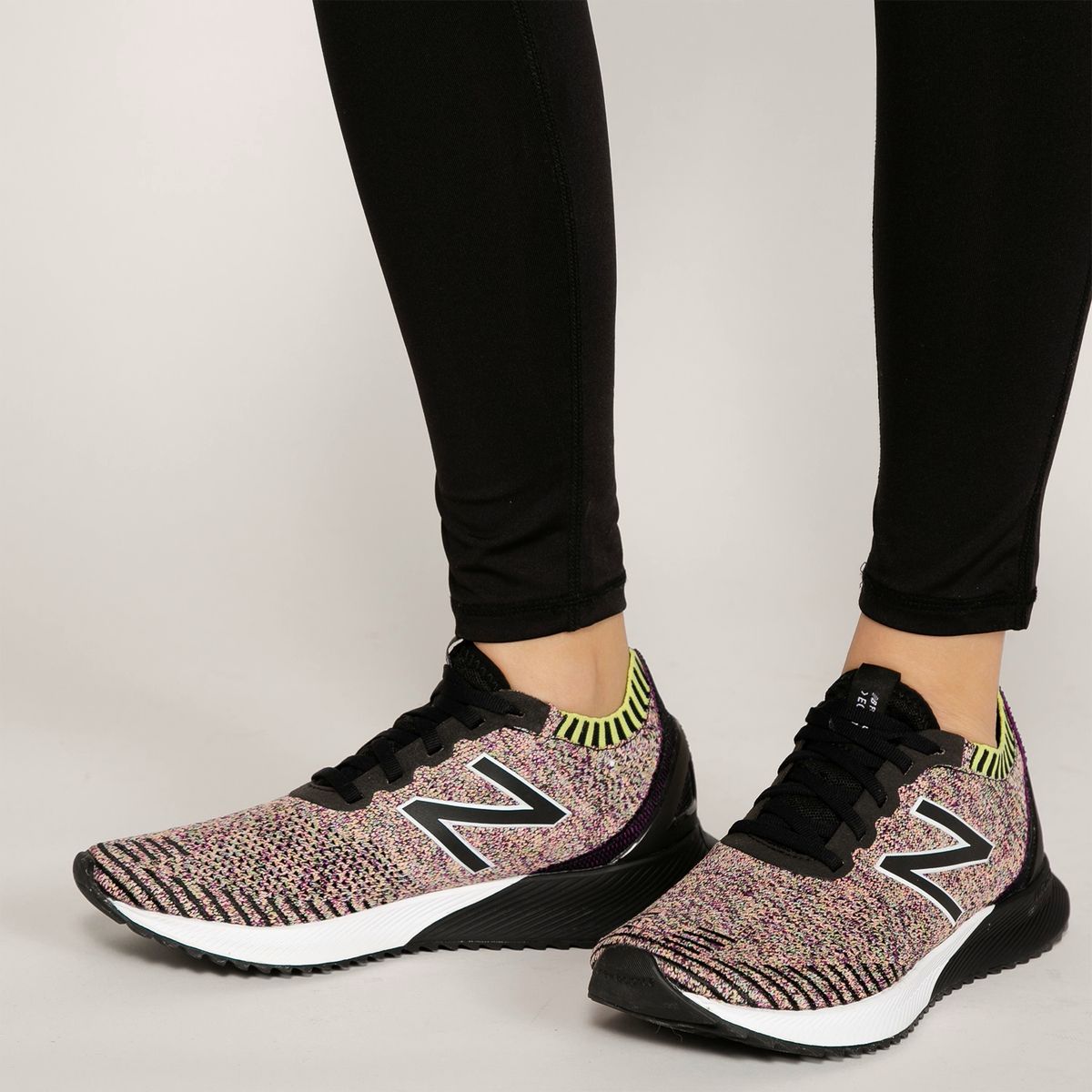 NEW BALANCE - Fuelcell Echo Zapatilla Running Mujer
