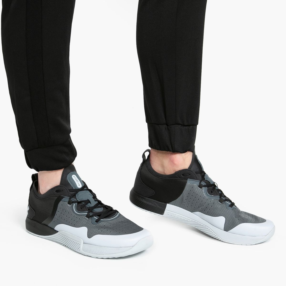 UNDER ARMOUR - Tribase Thrive 2 Zapatilla Cross Training Hombre