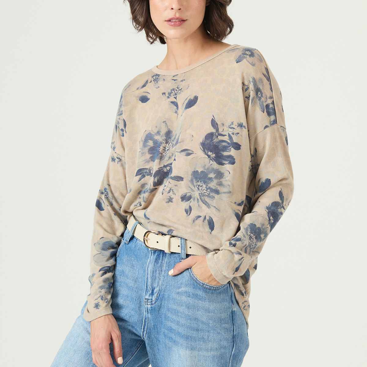 PRIVILEGE - Polera azul marino estampada 2622