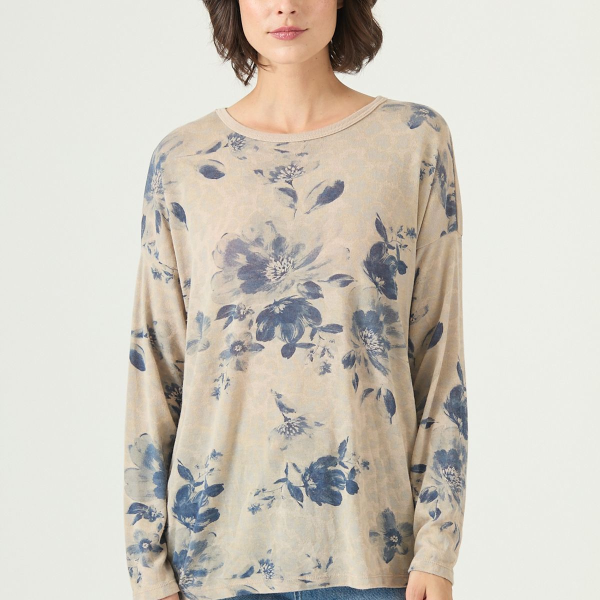 PRIVILEGE - Polera azul marino estampada 2622