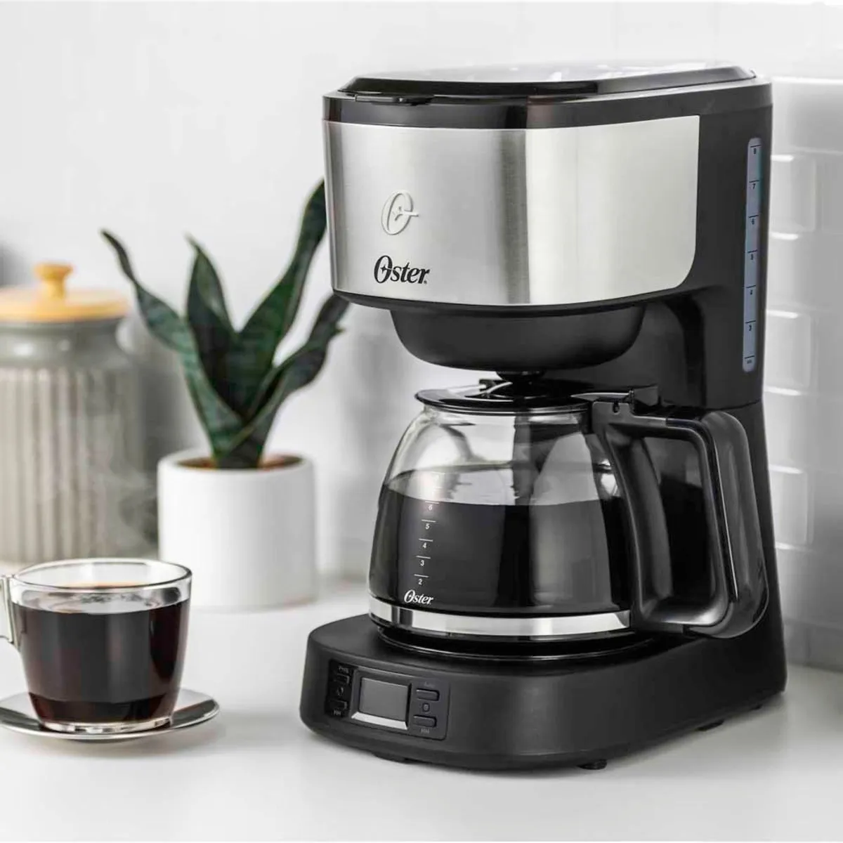 OSTER - Cafetera programable Oster® 8 tazas acero inoxidable BVSTDC10SS