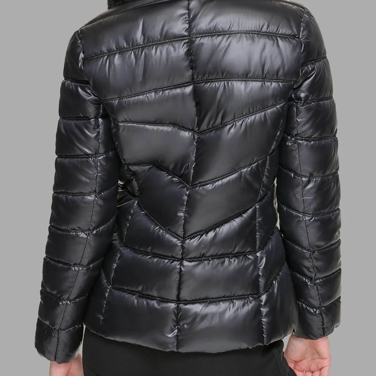 KARL LAGERFELD - Parka con cuello de cuero sintético