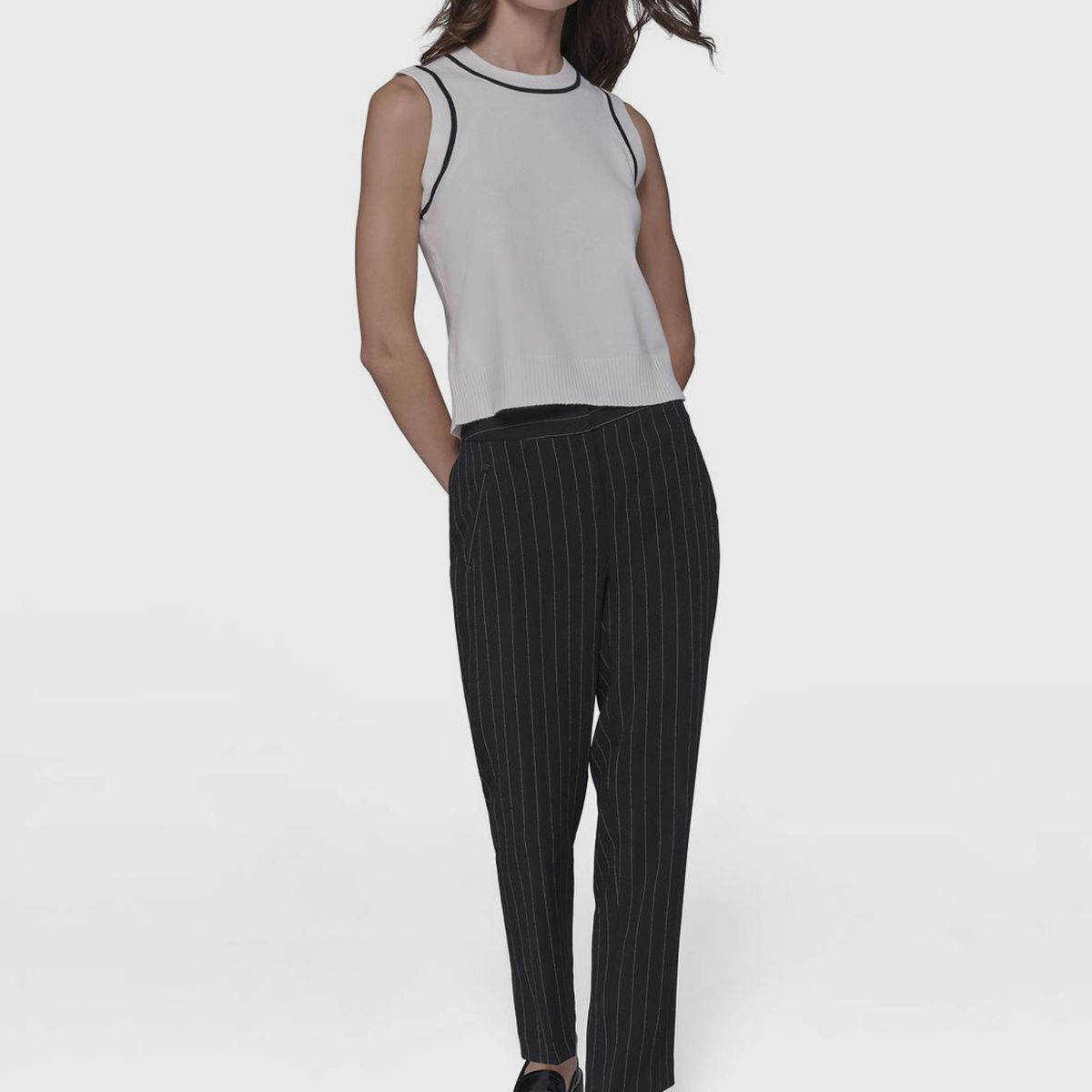 KARL LAGERFELD - Sweater sin mangas con cuello redondo