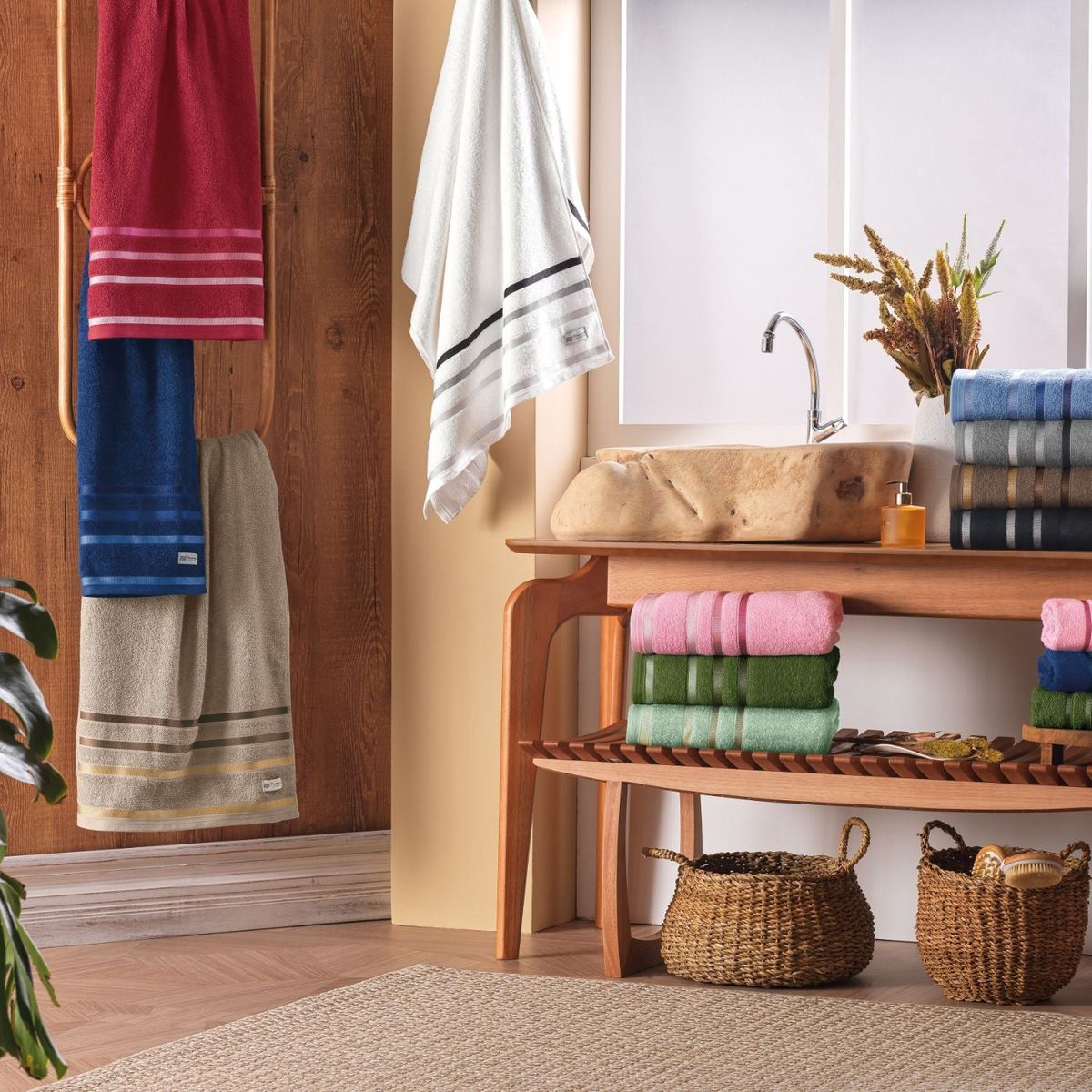 TEKA - Juego de Toallas 5 Piezas LUMIERE Rosas - 520 gm² - 100% Alg