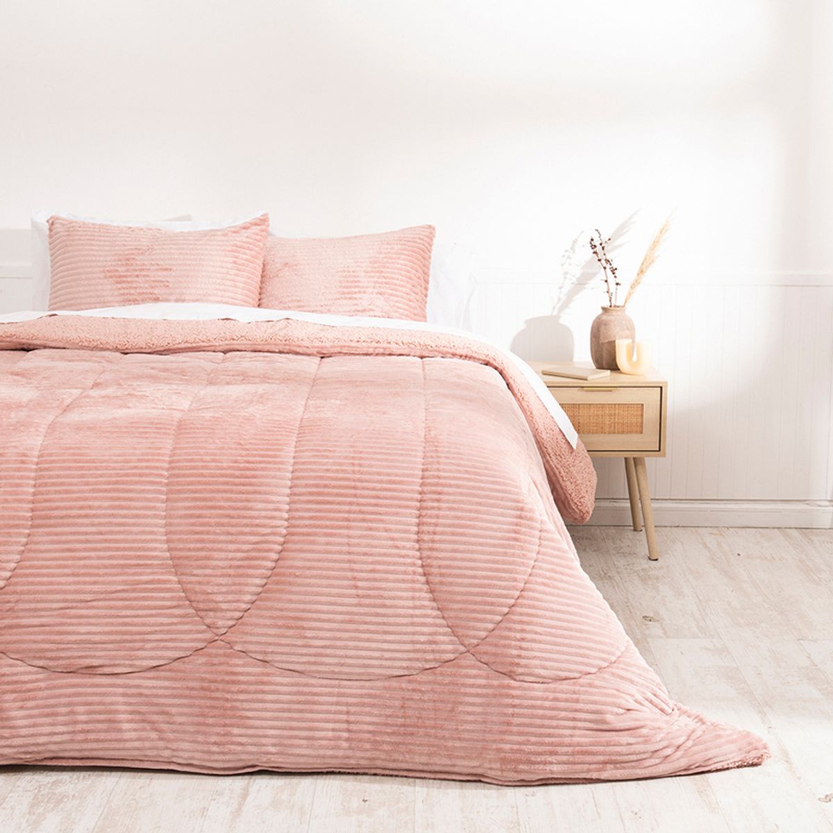 MASHINI - Plumón Corduroy Coral Sherpa 2.0 Plazas Rosado