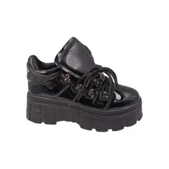 HERIEL - Zapatilla Negra Plataforma Mujer