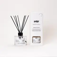 SPOT ESSENCE - Difusor de Varillas 150ml Berries Blossom